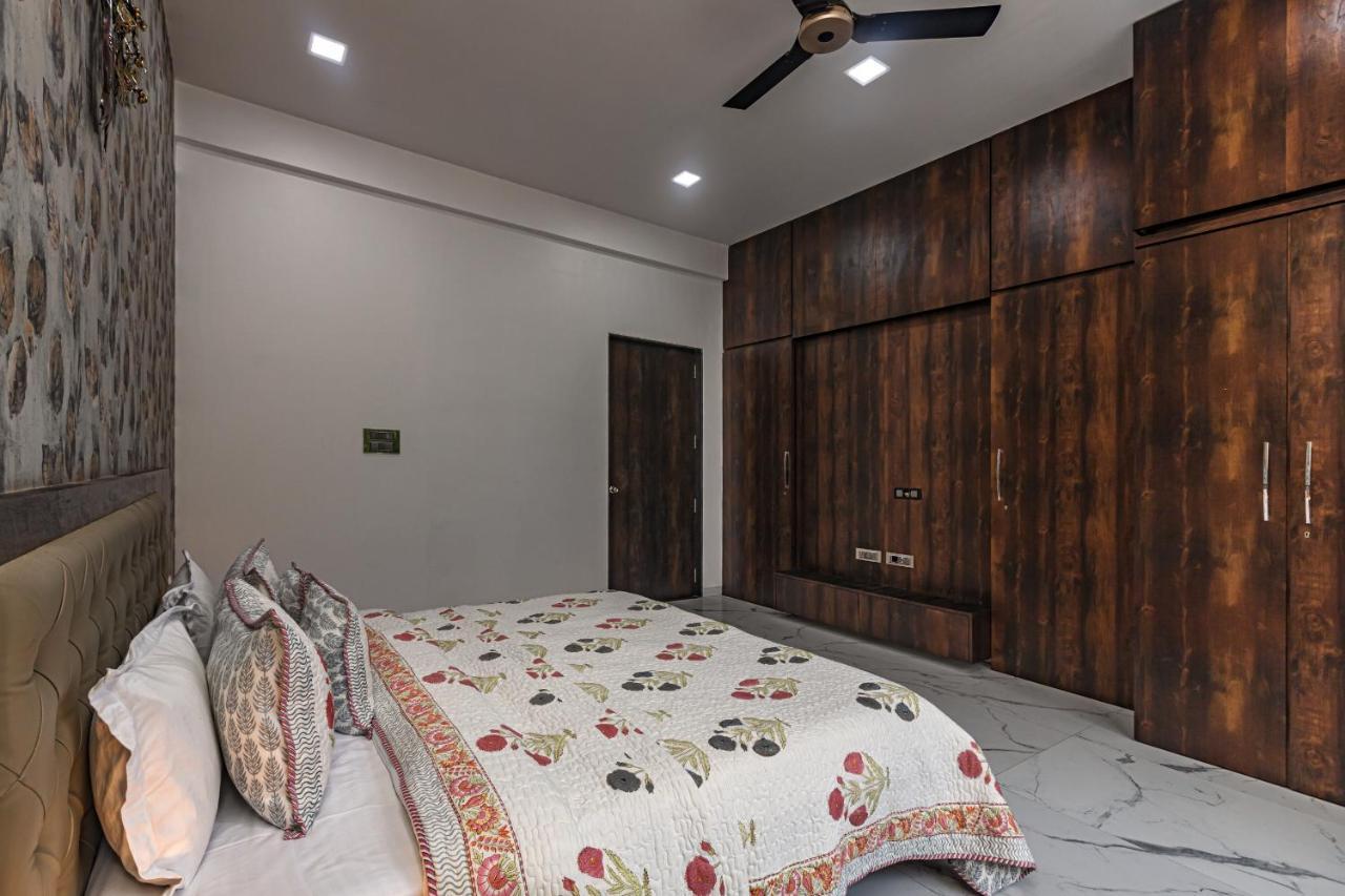 Saffronstays Odyssey, Karjat - 10 Acres Pet-Friendly Estate With Swimming Pool Chinchavli エクステリア 写真