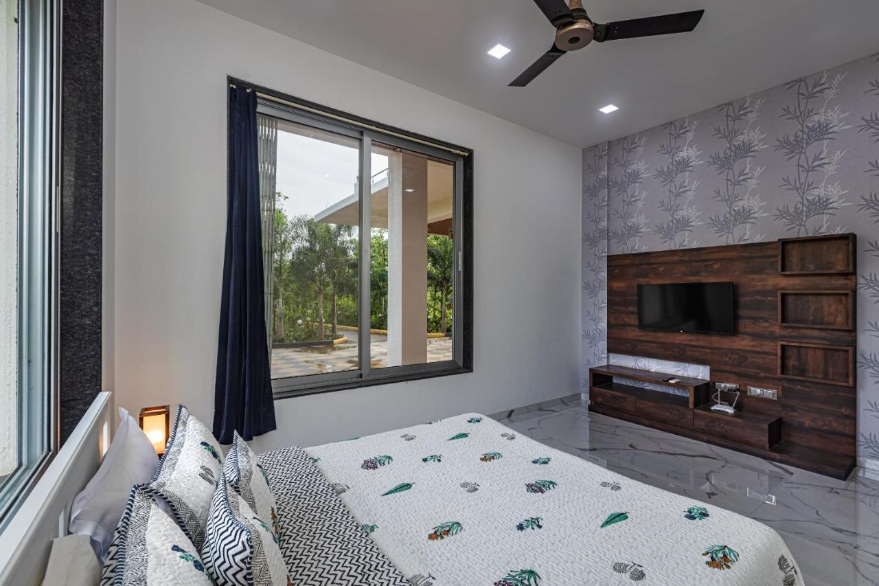 Saffronstays Odyssey, Karjat - 10 Acres Pet-Friendly Estate With Swimming Pool Chinchavli エクステリア 写真