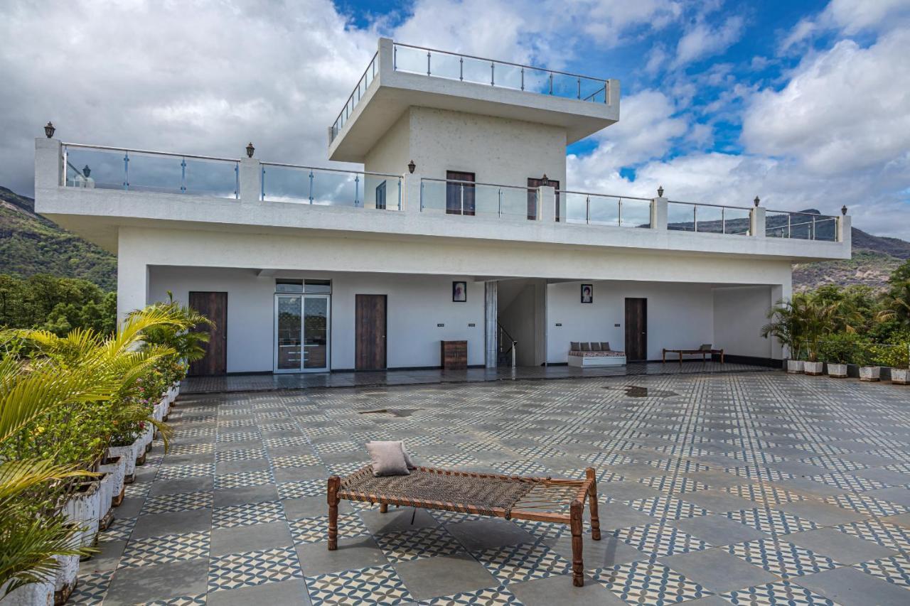 Saffronstays Odyssey, Karjat - 10 Acres Pet-Friendly Estate With Swimming Pool Chinchavli エクステリア 写真